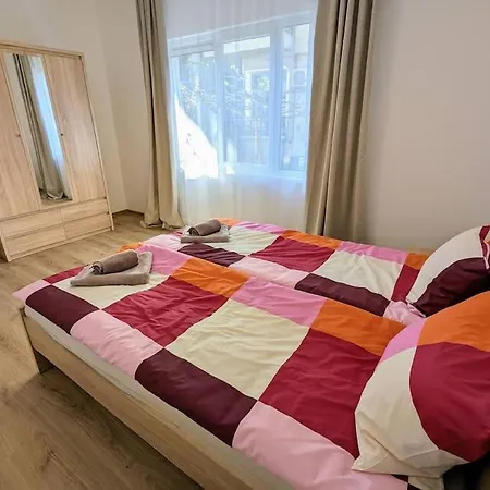 2bdrm Peaceful Escape With Free Parking Apartamento Veliko Tŭrnovo